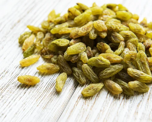 Bulk Long Green Raisins Wholesale Supply for UN Humanitarian Aid Initiatives; Emergency Delivery & Certified Documentation